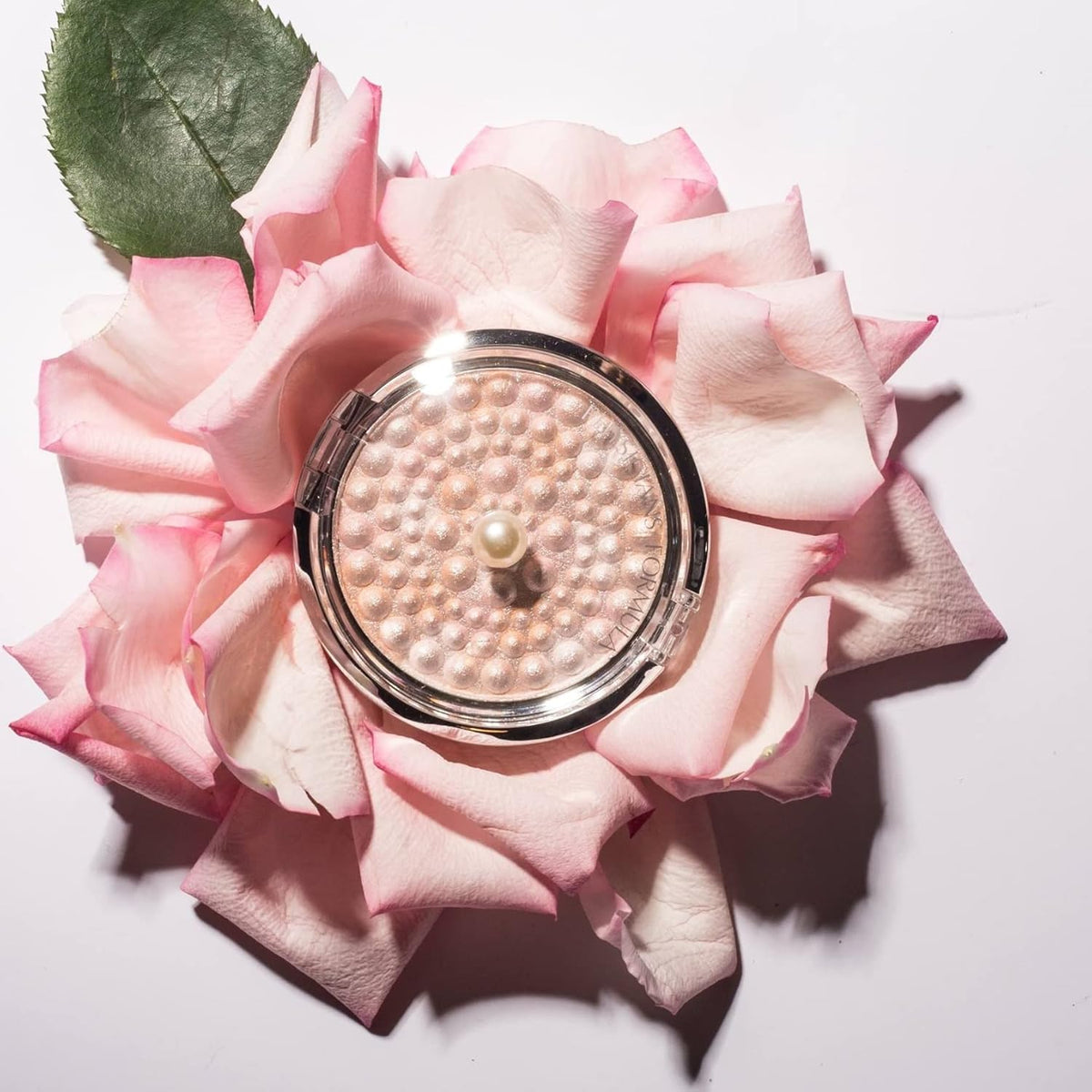 Physicians Formula Powder Palette Mineral Glow Pearls, Hypoallergenic Face Powder, Silky Smooth &