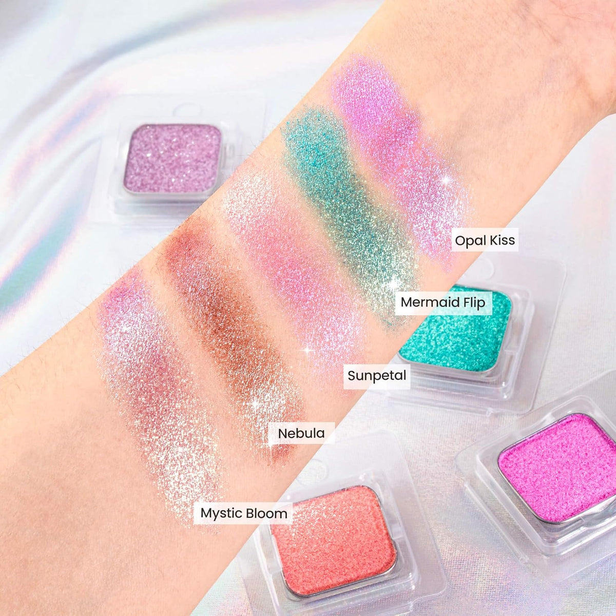 Chameleon Single Eyeshadow,Soft Pink-White,Pressed Powder,High Pigment,Smudge-Proof, Smooth Blend
