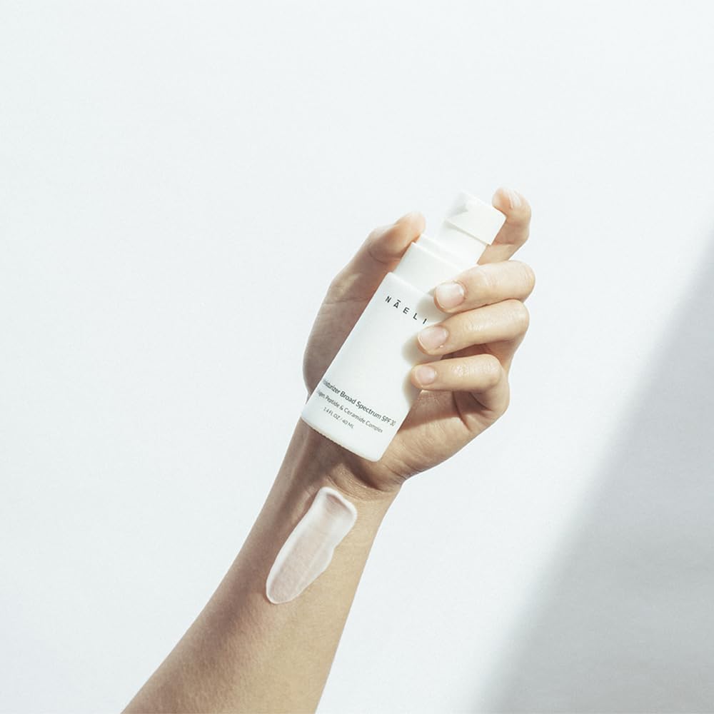NAELI Face Moisturizer with SPF 30, Anti Aging Collagen & Peptide Cream, Reduces Wrinkles