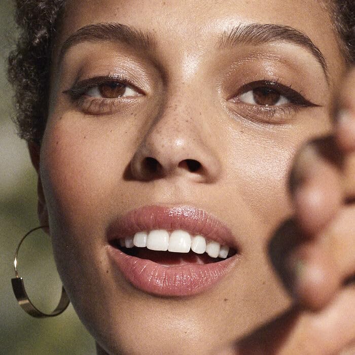 Well People Fresh Lines Liquid Eyeliner, Longwear Liquid Eyeliner For Precise Lines, Hydrating &