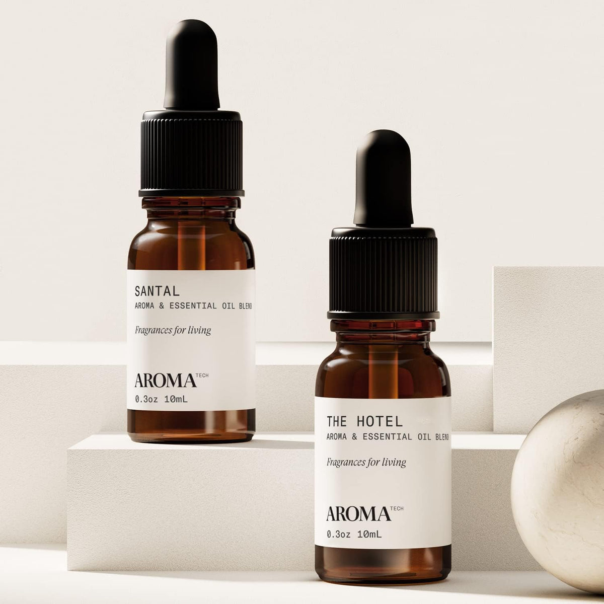 AromaTech Santal & The Hotel Set | Gift Set of Aroma Diffuser Essential Oils Blend of Santal