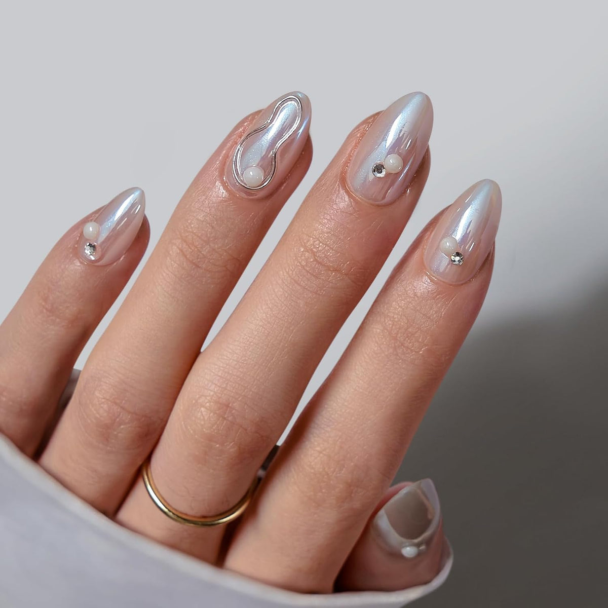 BTArtbox Press On Nails Short - Pearl Accents Chrome Almond Press On Nails with Glue for Women
