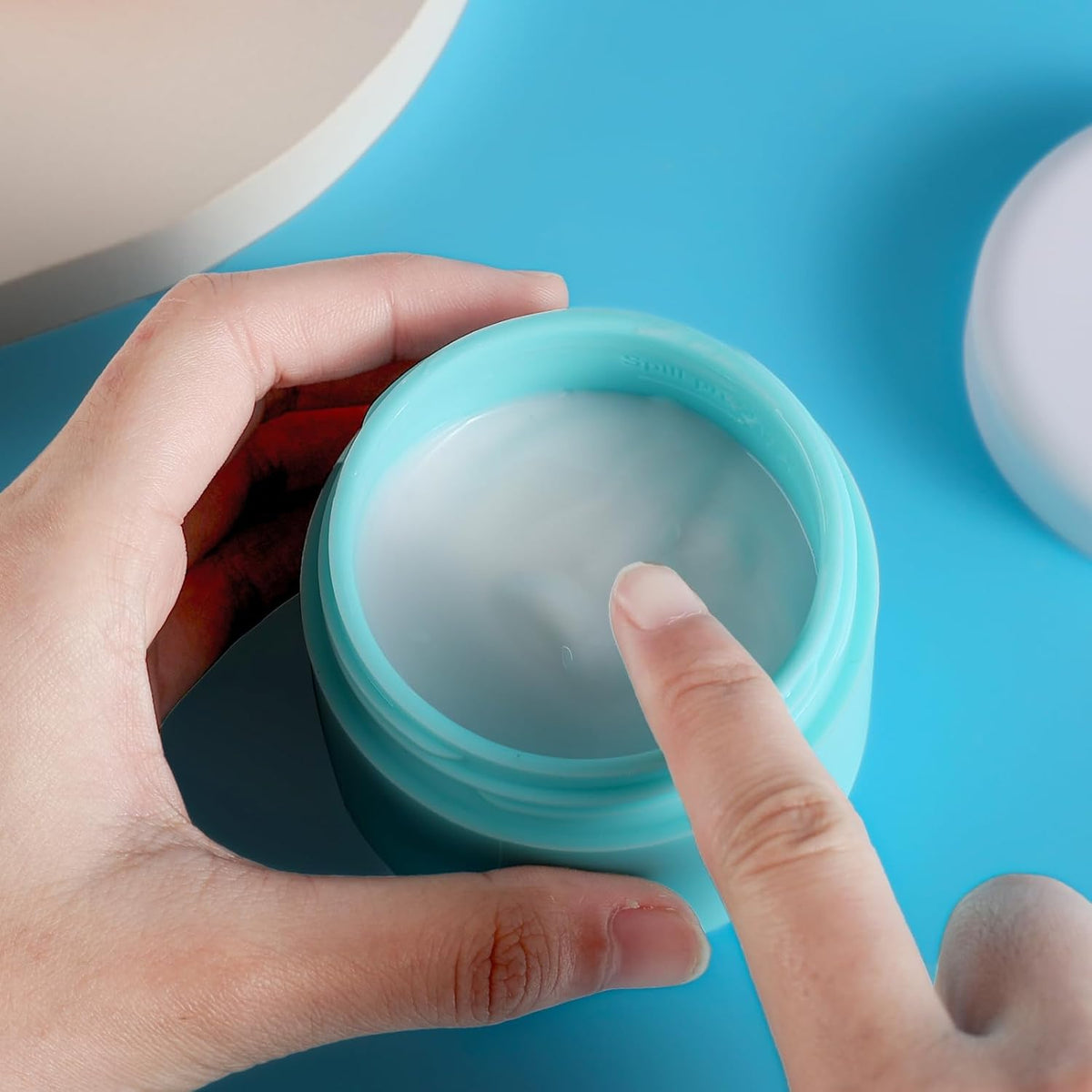 Travel Containers for Toiletries, Silicone Cream Jars BPA-Free, Leak-proof 3oz Travel Size