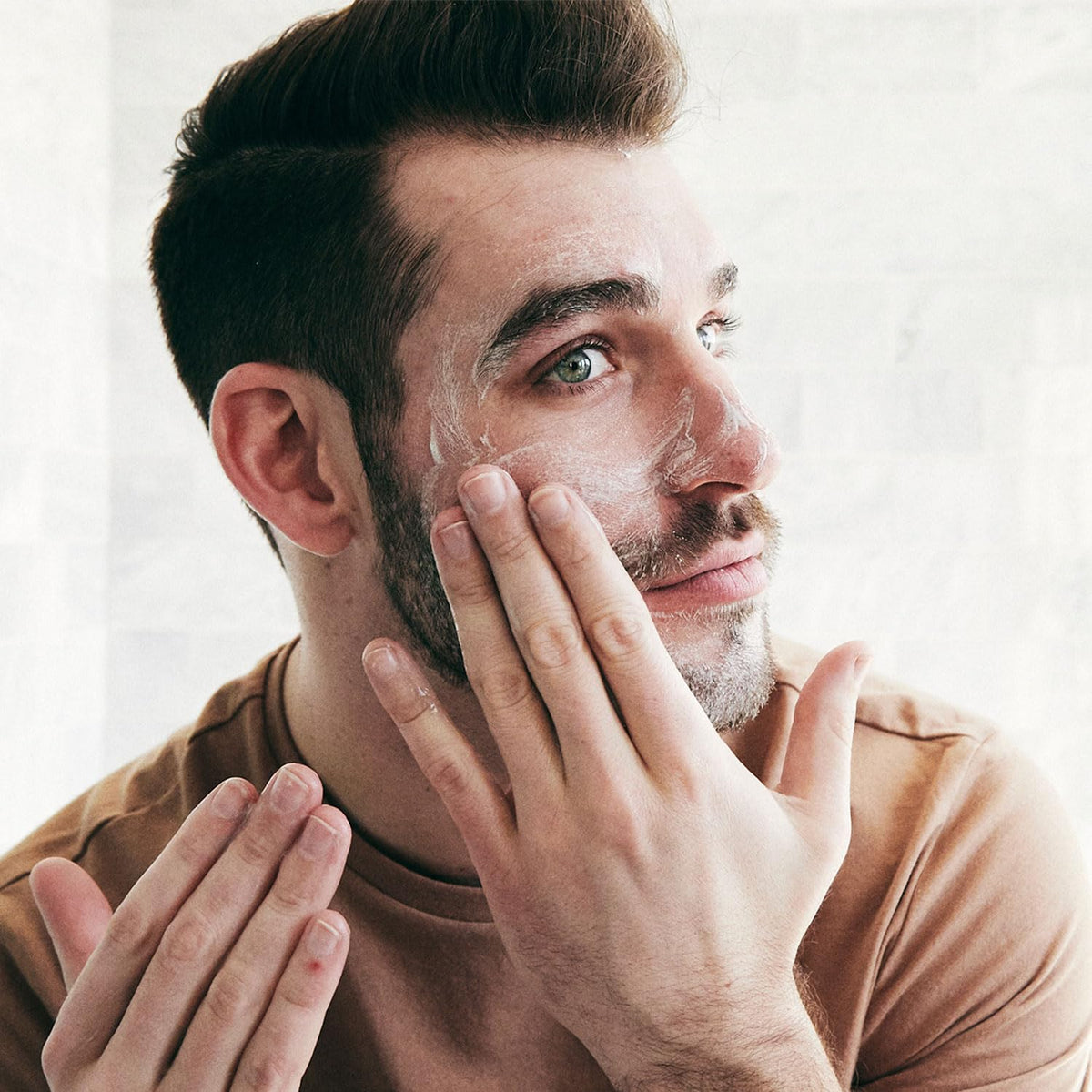Brickell Men's Daily Defense SPF20 Face Moisturizer for Men, Natural & Organic, Zinc Oxide Face