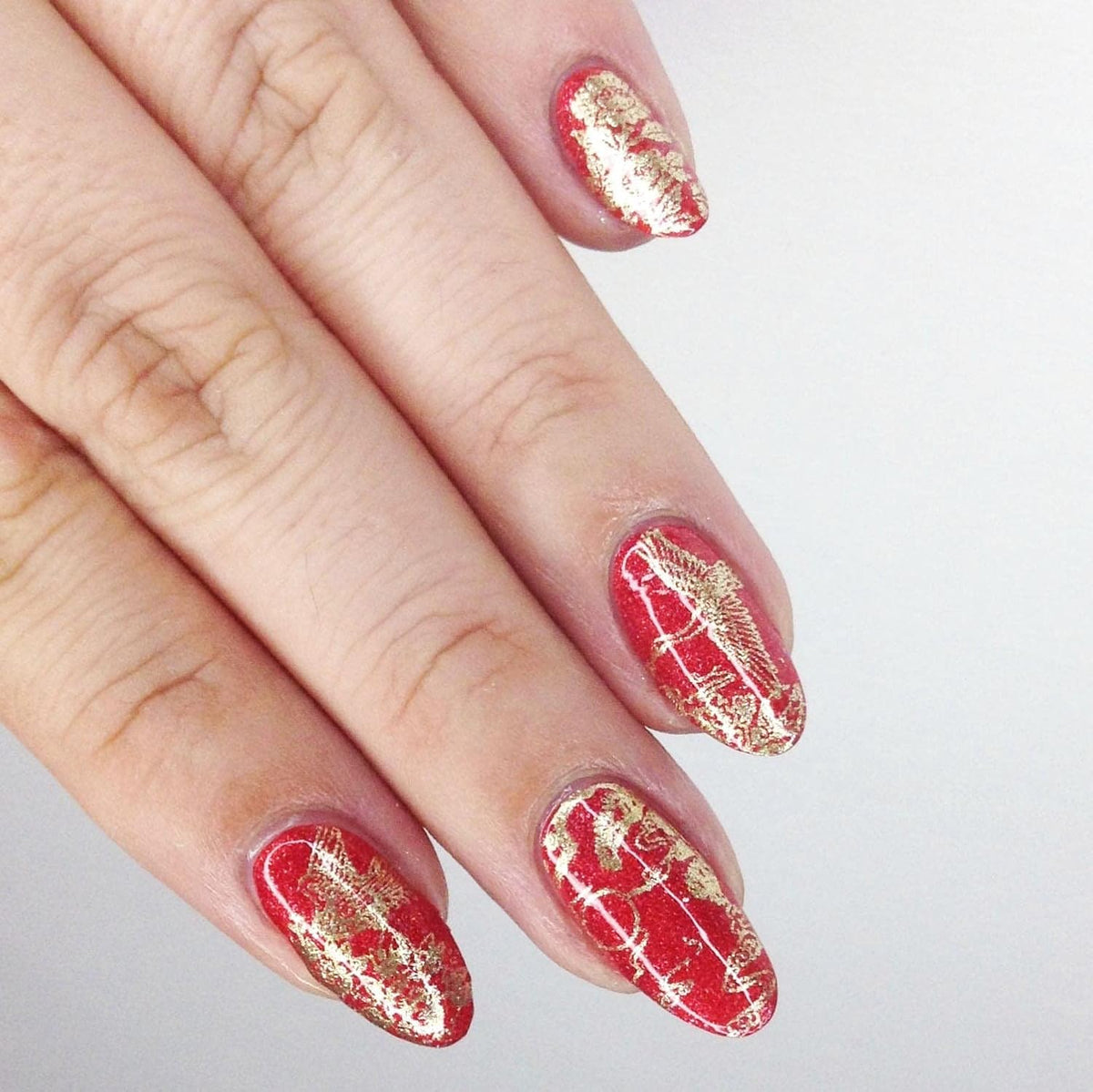 Maniology Porcelain Nail Stamping Plate | Classic Chinese Ceramic Dinnerware Design, Floral
