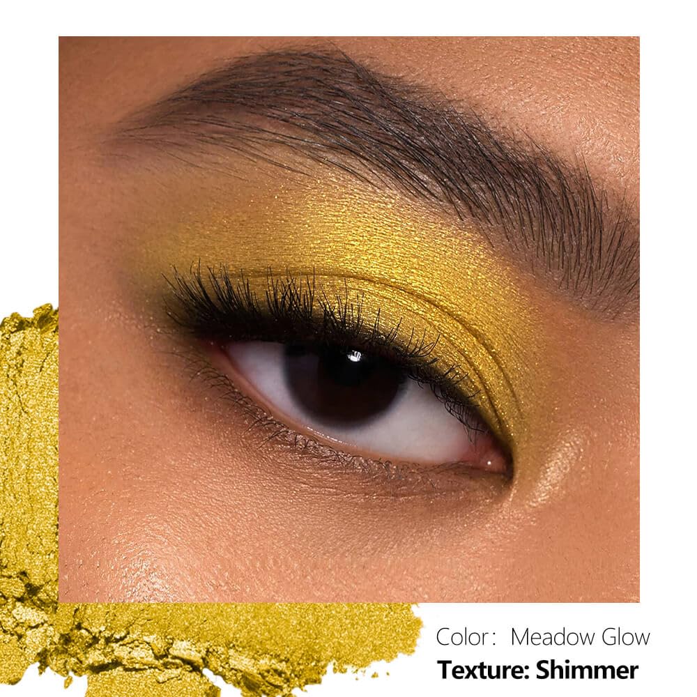 Magnetic Single Eyeshadow Gold Shimmer Highly Pigmented Blendable Longwear Powder in Magnetic