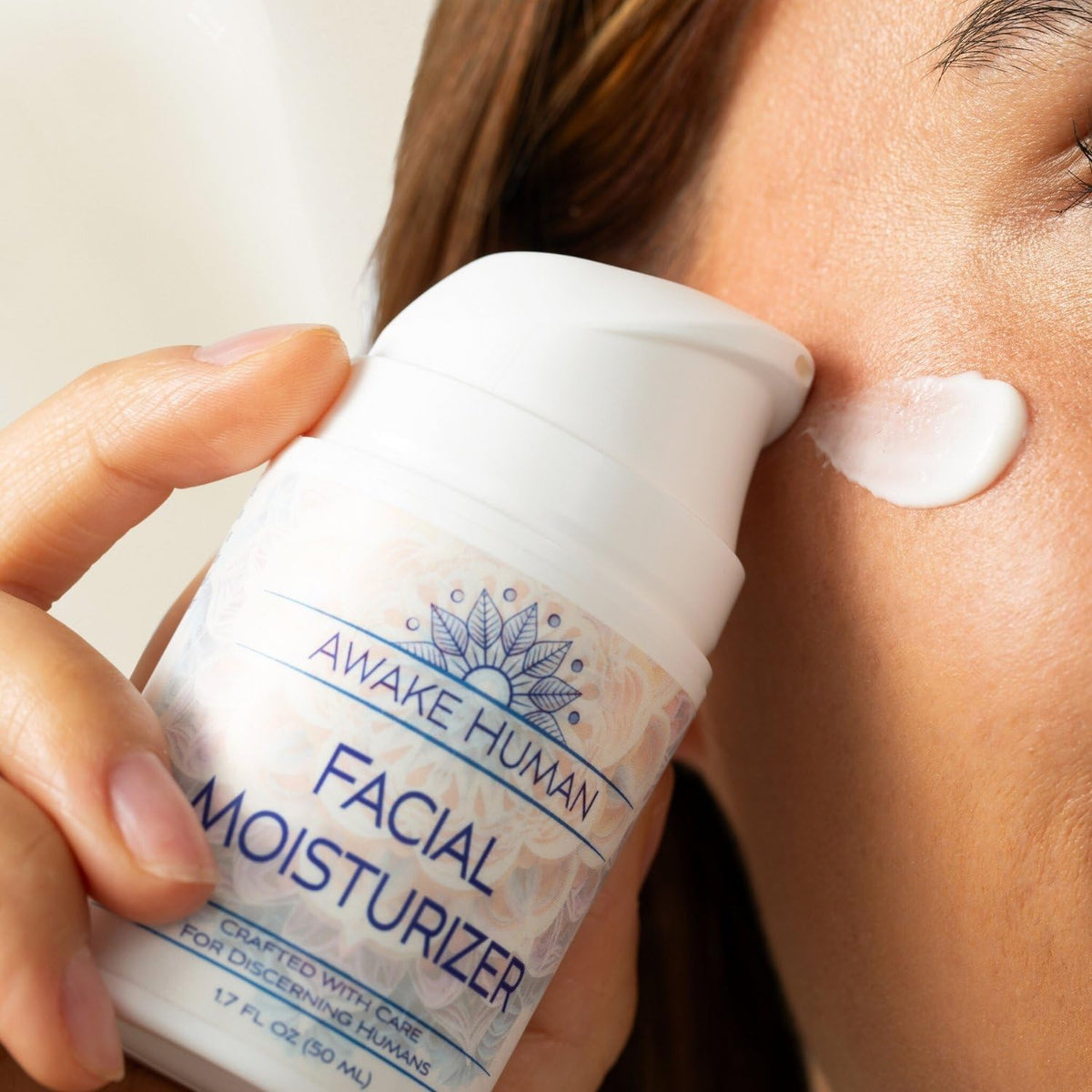 Natural Face Moisturizer for Dry Sensitive Skin - Organic Natural Face Cream - Facial Aloe & Green
