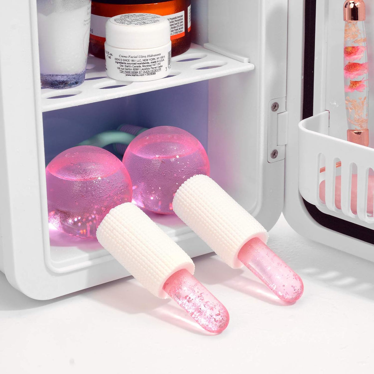 Facial Ice beauty ball- 2PC Globes Pink Facial Roller for Cold or Hot Skin Massagers Globe Durable