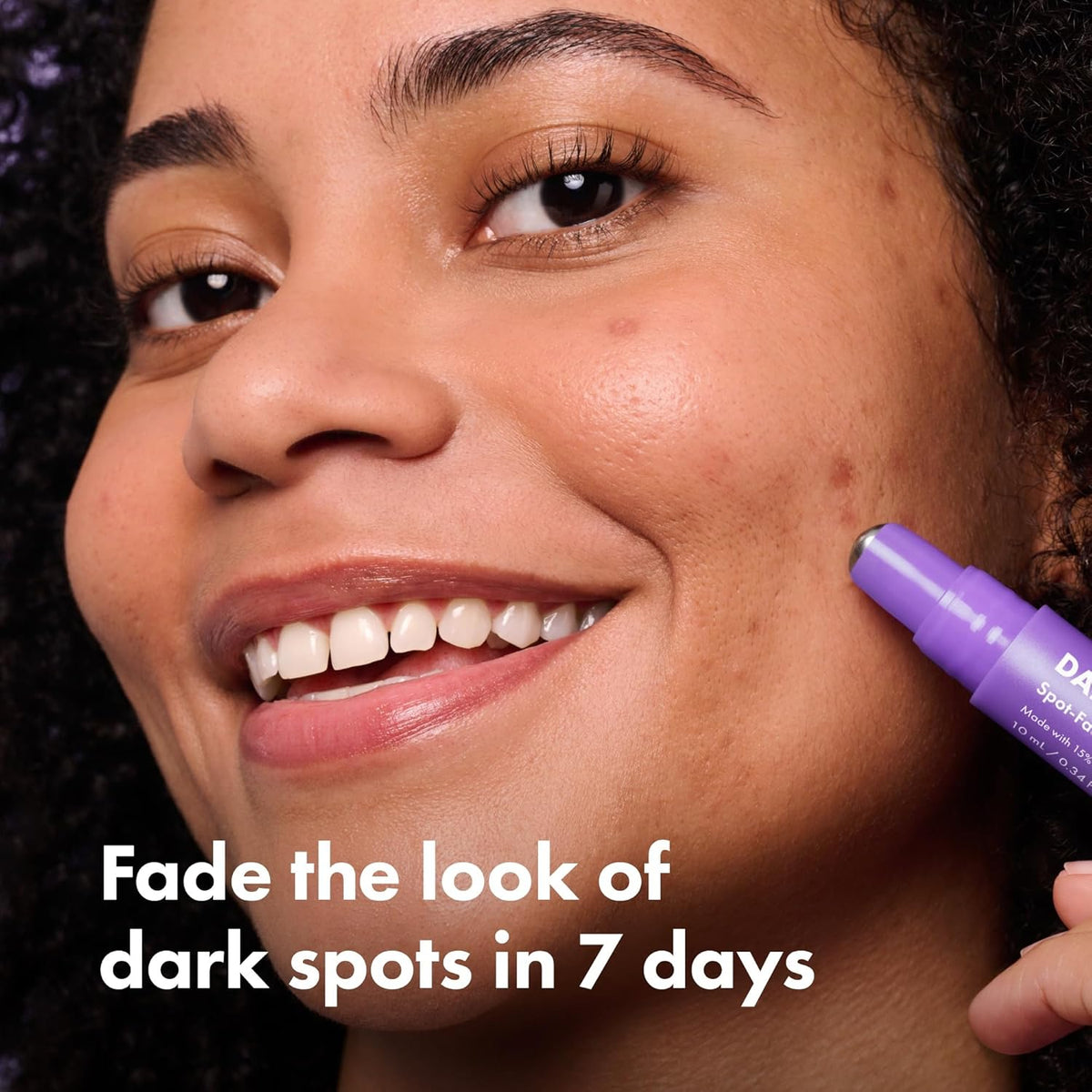 Hero Cosmetics Dark Spot Correct Spot-Fading 15% Vitamin C plus Hyaluronic Acid Serum. Improves the