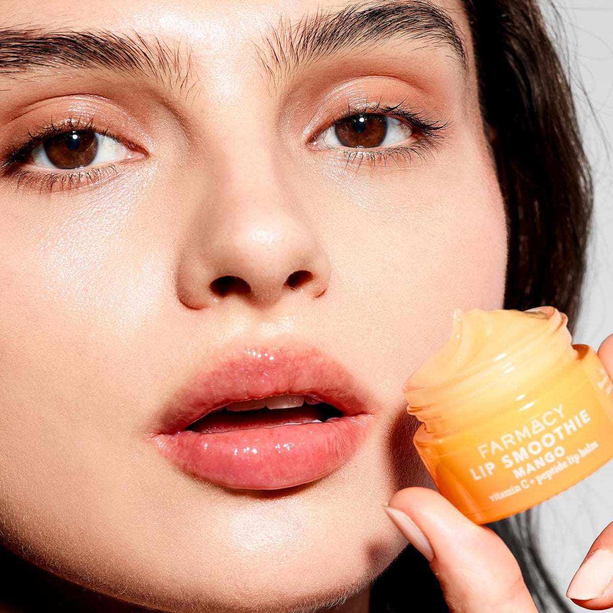 Farmacy Peptide Lip Smoothie - Hydrating Lip Balm with Vitamin C to Visibly Plump & Smooth Lines