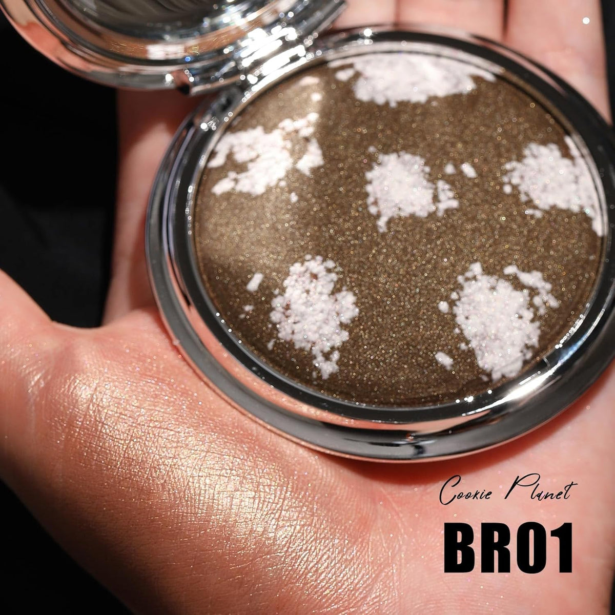 FOCALLURE Shimmer Face Highlighter Makeup Powder, Gel to Powder Glow Finish, Leaving a Lightweight