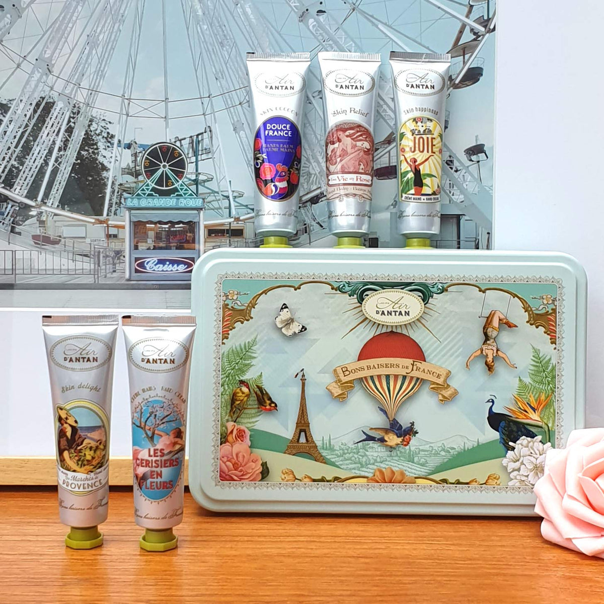 Un Air d'Antan French Nails & Hand Cream Gift Set 5 Pc Lotion Gift Set for Women - Lotion Sets For