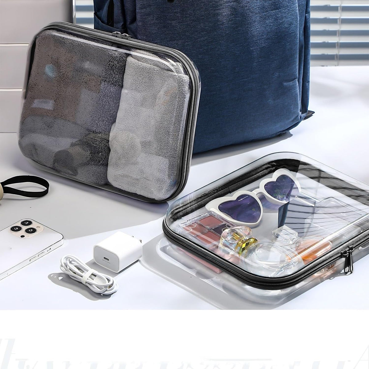 Hoolerry 3 Pcs Clear Hard Zipper Case Plastic Pouch Transparent Hard Case Clear Makeup Bag Portable